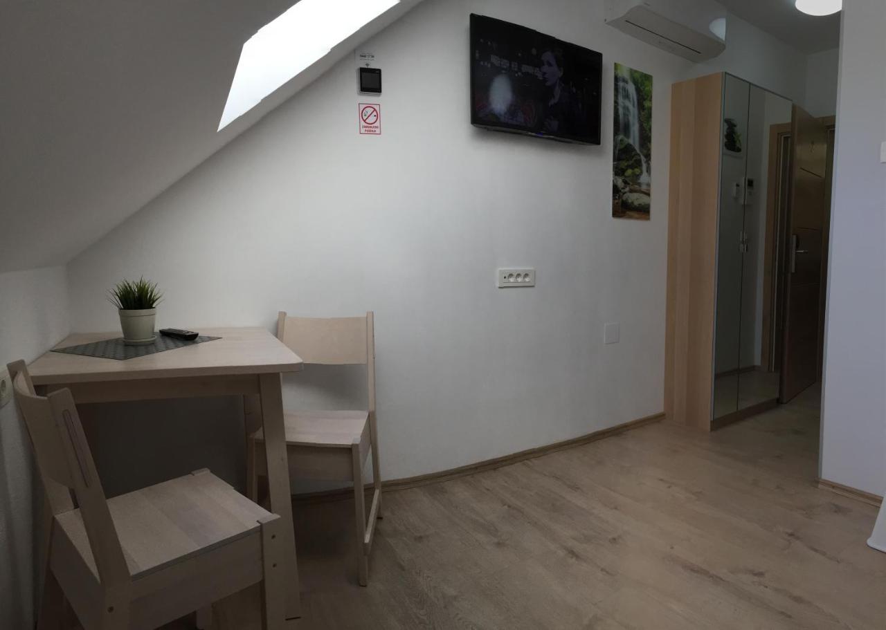 Sobe-Rooms Kvatric Zagreb Exterior foto